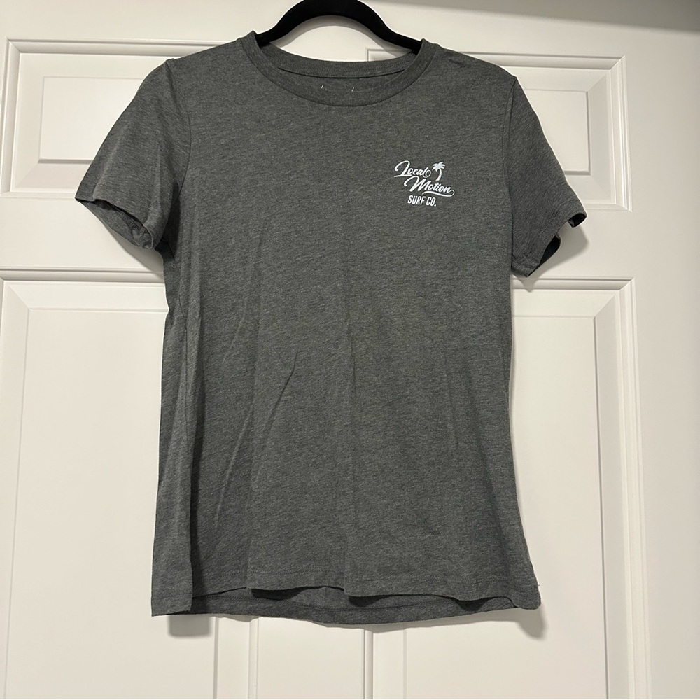 (NWOT) Local Motion T-Shirt - S